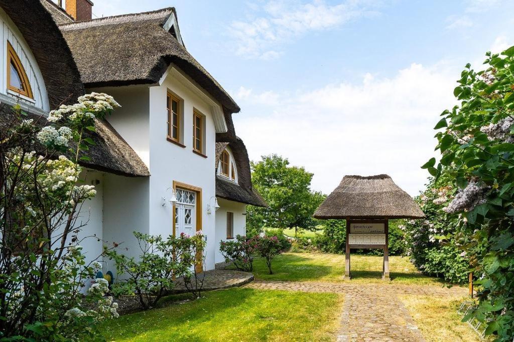 Ahrenshooper Landhaus 01 Buitenkant foto